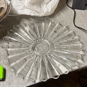 Vintage Elegant Clear Glass Serving Platter14.5 inches across